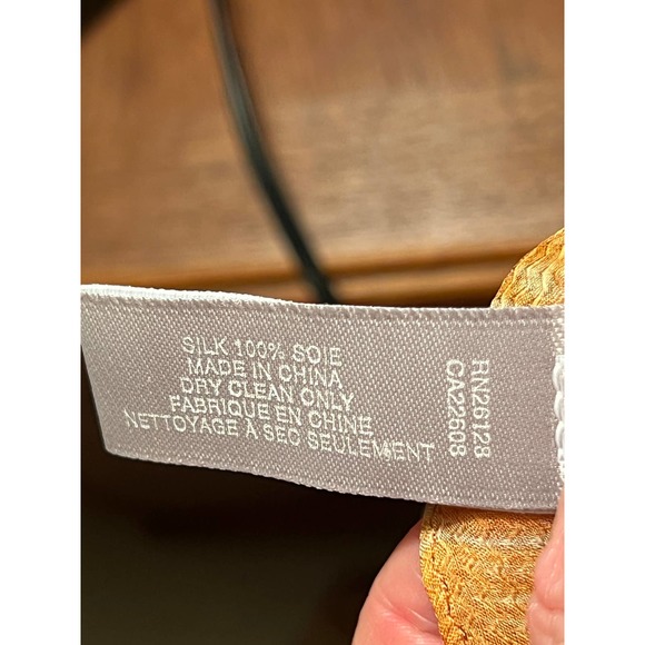 Echo Oblong 100% Silk Scarf - Picture 3 of 12